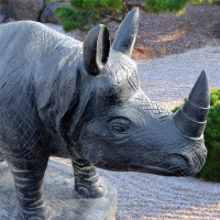 Garten Tierskulptur Nashorn Agra 4